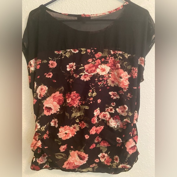 love j floral blouse top roses - Picture 2 of 3